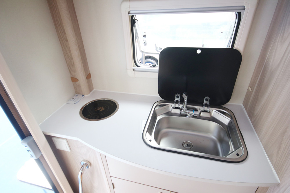 國(guó)六款覽眾C5款房車(chē)全面解析