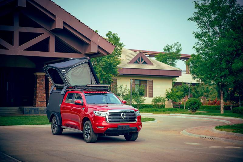 開著二炮去宿營什么感受？