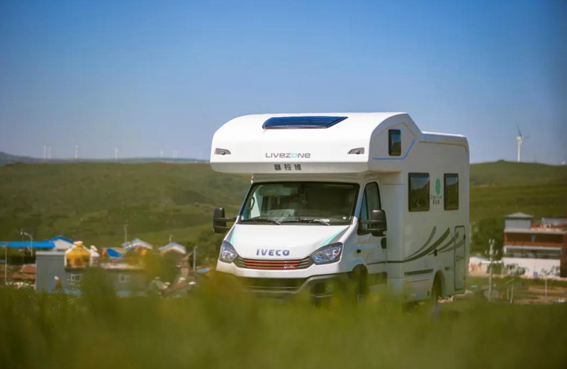 過(guò)幾天沈陽(yáng)特?zé)狒[，這么多房車