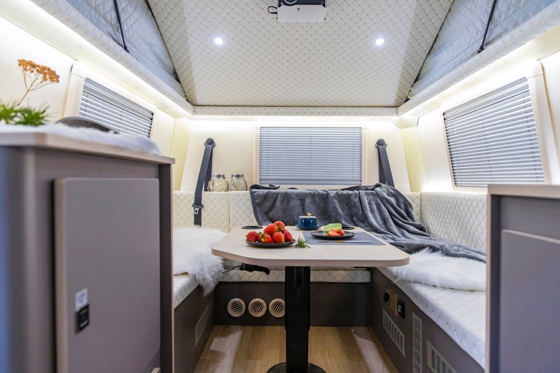 新年新房車展會(huì)，新車多選擇