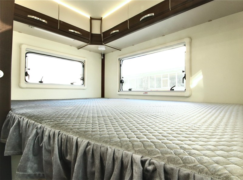 自由炮領(lǐng)銜，引爆成都房車展