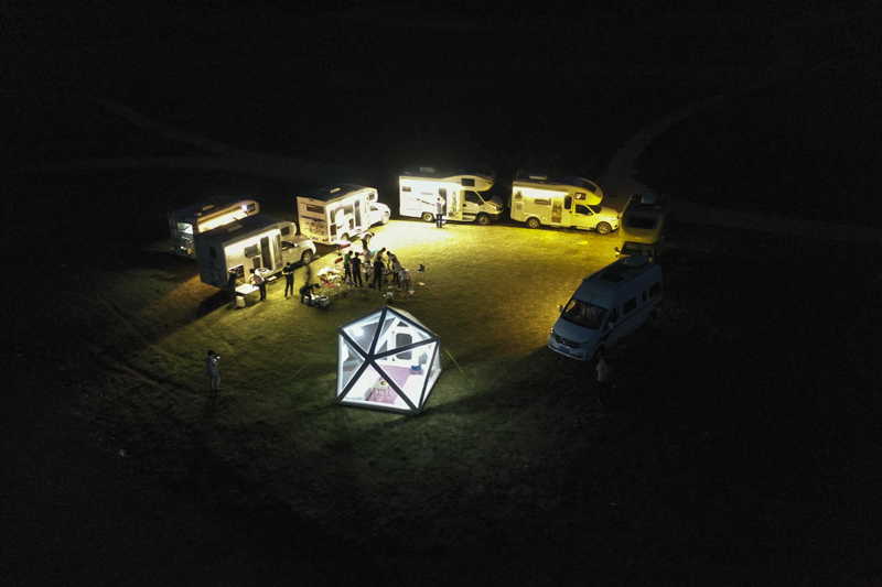 房車旅行的誘惑，你還有多久到達