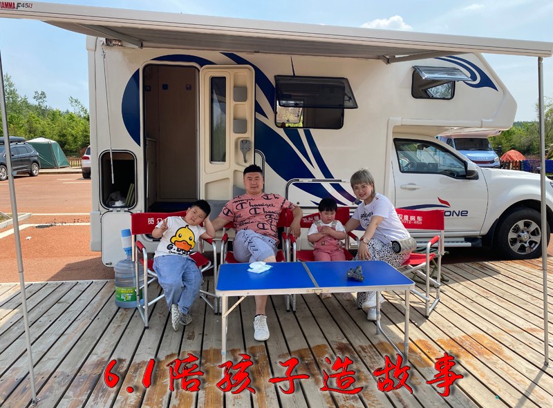 給孩子講故事，不如陪孩子造故事