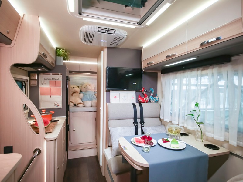 藍牌C本能開，30萬以內(nèi)的房車推薦