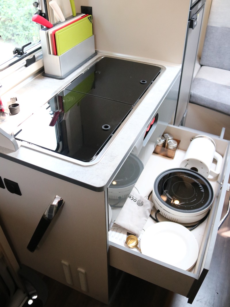 舉國歡慶，房車出行您一定要注意