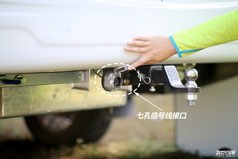 打響第二炮！搶先實(shí)拍體驗(yàn)覽眾自由炮-B皮卡四驅(qū)房車