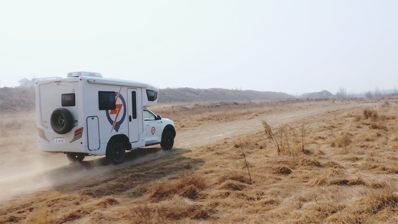 自由炮，用動力征服旅途