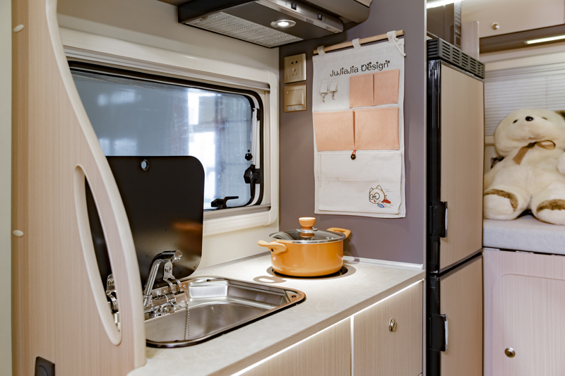 有四驅(qū)才是王道，這兩款國產(chǎn)房車可選