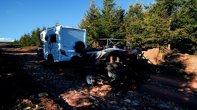 覽眾房車(chē)即將推出新一代越野升頂房車(chē)