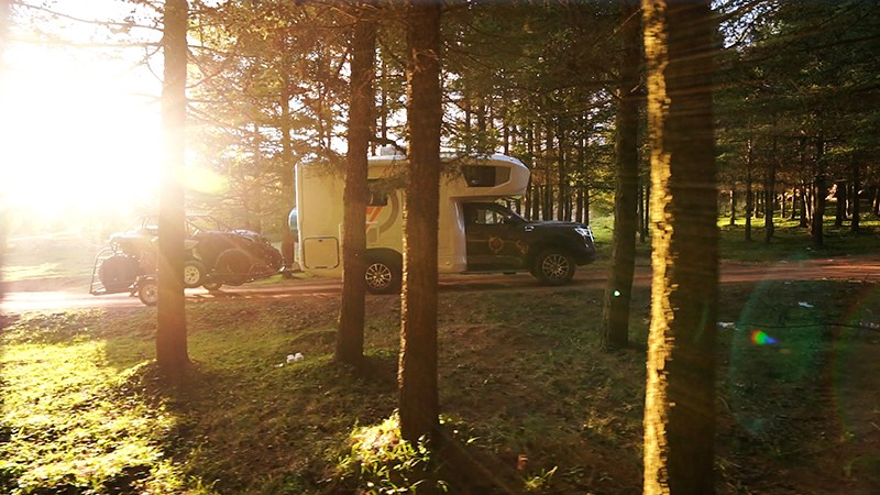 覽眾房車(chē)即將推出新一代越野升頂房車(chē)