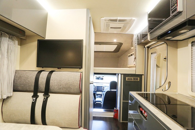 自由炮，用車輪帶你丈量世界