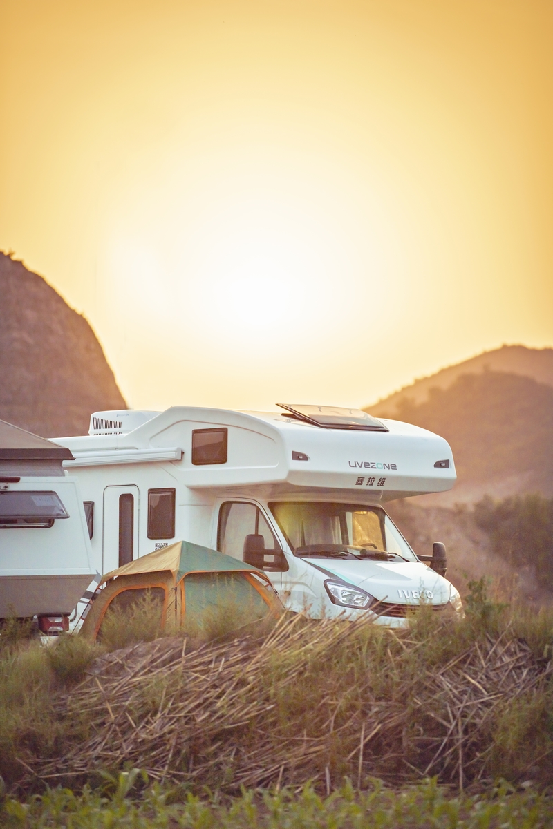 適合一家人的旅居房車，自由炮房車
