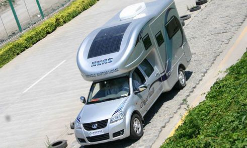 你沒看錯，歡迎來到2012年的房車世界！