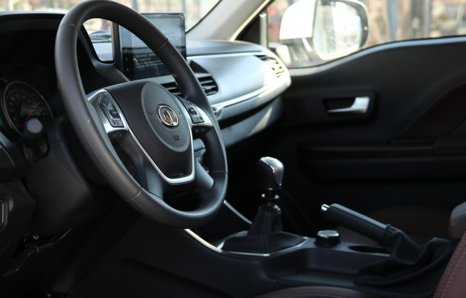 分時(shí)四驅(qū)、超大空間、一代經(jīng)典——風(fēng)駿C7！