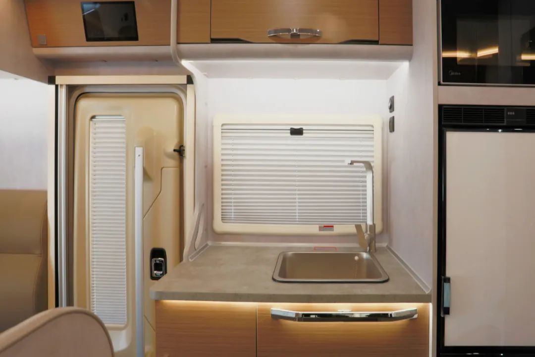 向“偽性價比”房車出擊，第五代塞拉維來襲！