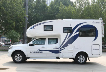 明天這里有現(xiàn)車，不可錯(cuò)過(guò)的房車展