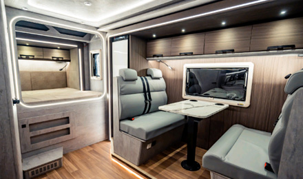 來(lái)福房車_雙拓大空間_超高性價(jià)比